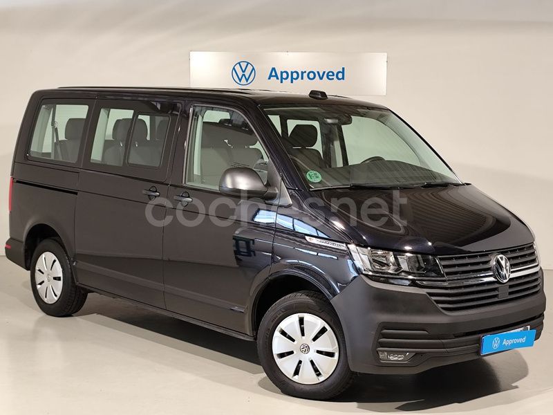 Negro Usado 2024 VW Caravelle Monovolumen | 40.900 € (Un poco caro) - Imagen 1/4