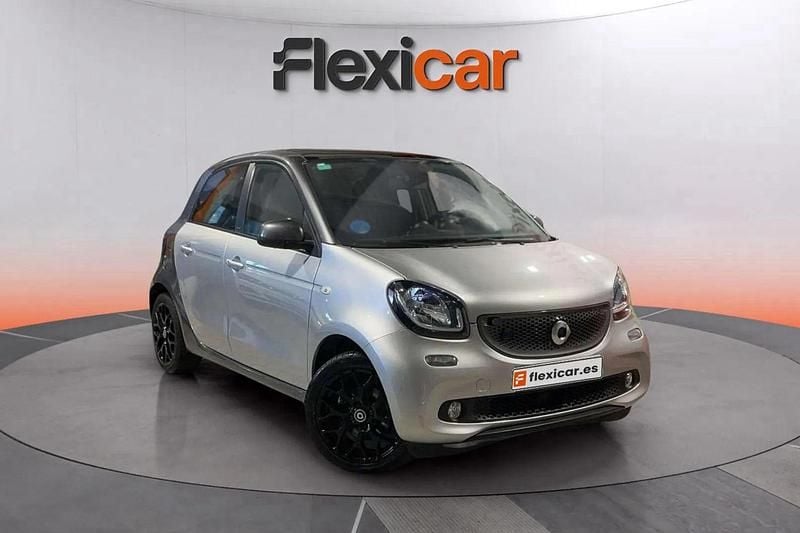 Gris Usado 2019 Smart ForFour Electric Drive Utilitario | 8790 € (Buen precio) - Imagen 1/4