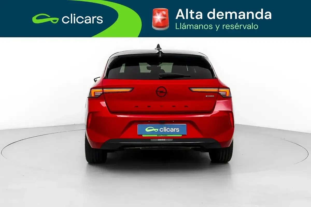 Usado Opel Astra S 180 CV (132 kW) 2022 Rojo Utilitario