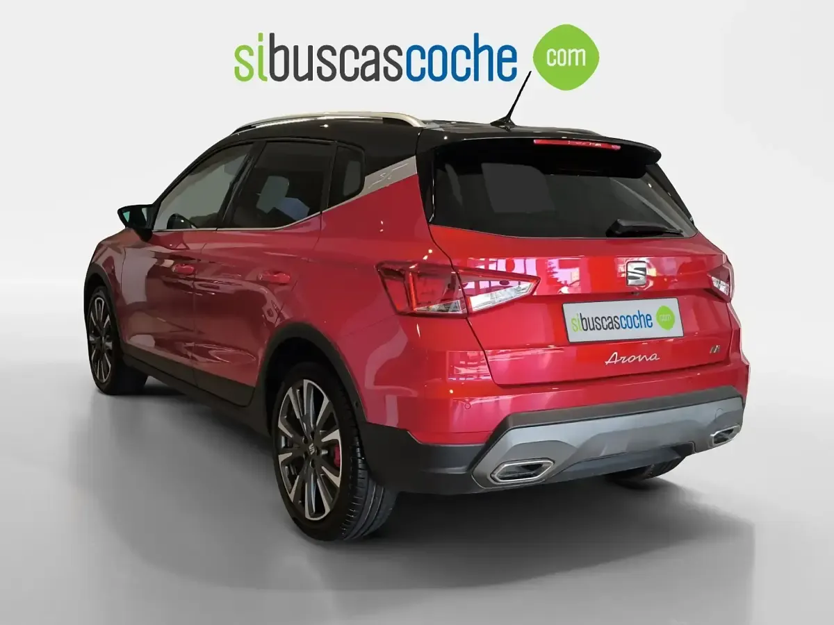 Usado Seat Arona FR 115 CV (84 kW) 2025 Rojo SUV