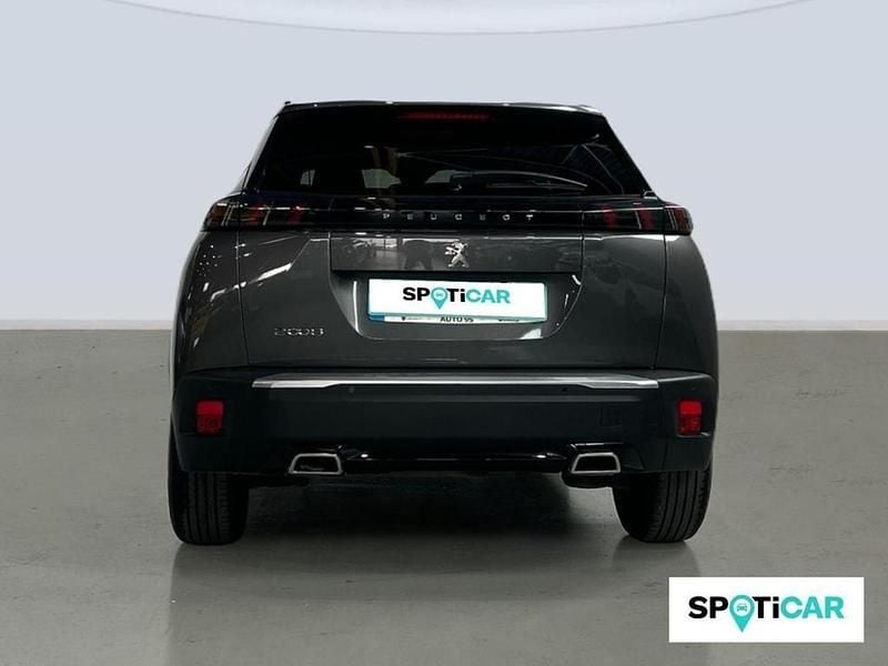 Usado Peugeot 2008 Allure 131 CV (96 kW) 2022 Negro SUV