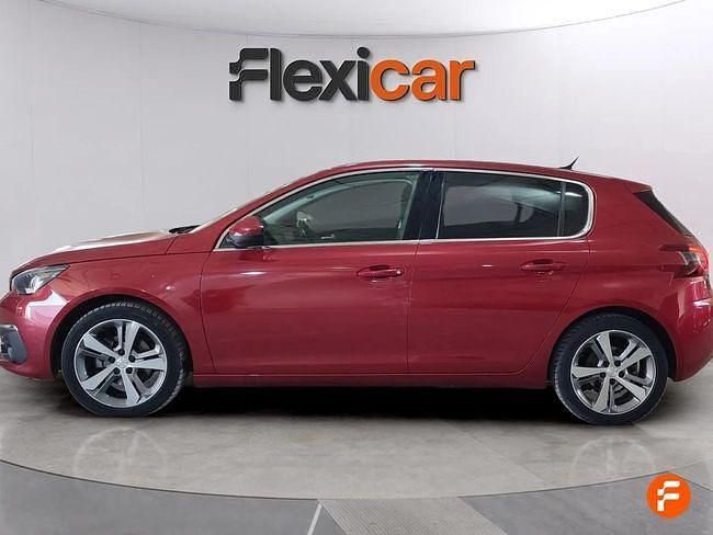 Usado Peugeot 308 Allure 130 CV (95 kW) 2018 Rojo Berlina