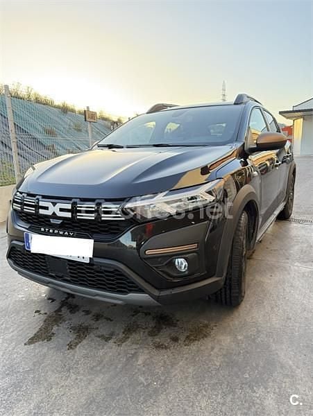 Usado Dacia Sandero Expression 101 CV (74 kW) 2024 Negro Berlina