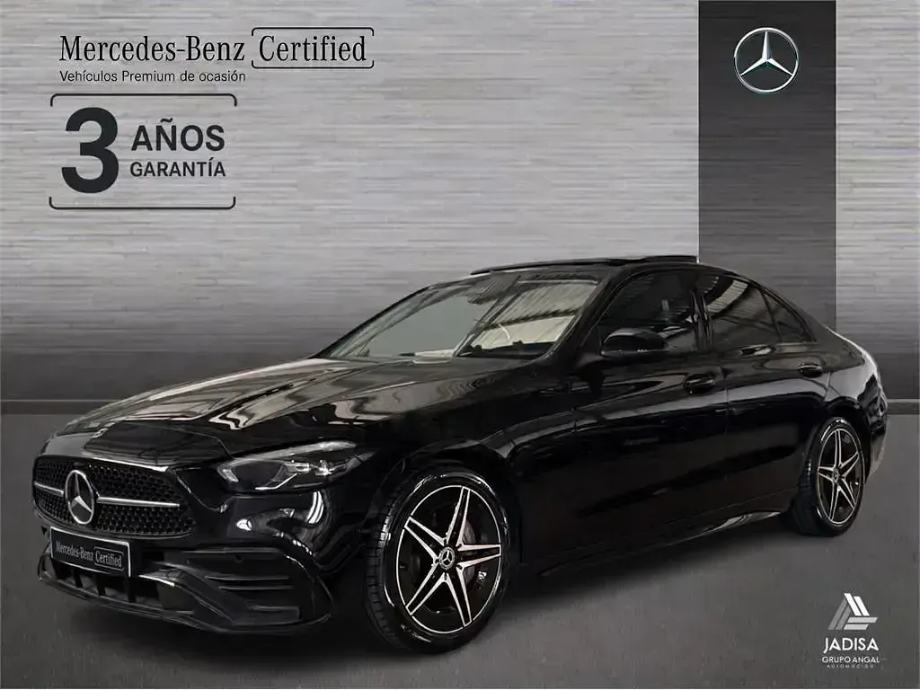 Usado Mercedes C220 200 CV (147 kW) 2025 Negro obsidiana Berlina