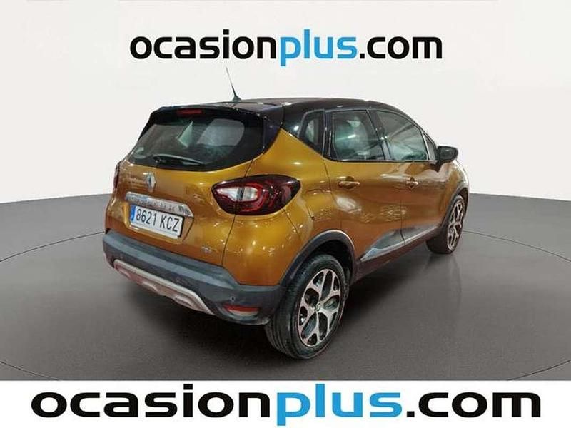 Usado Renault Captur Zen 90 CV (66 kW) 2017 Negro SUV