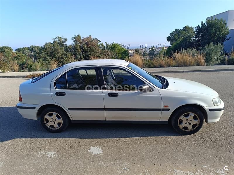 Usado Honda Civic LS 115 CV (84 kW) 1998 Blanco Berlina