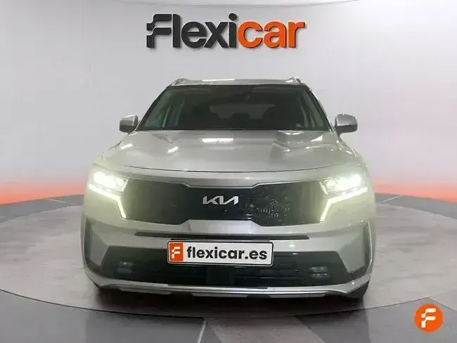 Usado Kia Sorento 230 CV (169 kW) 2023 Gris SUV