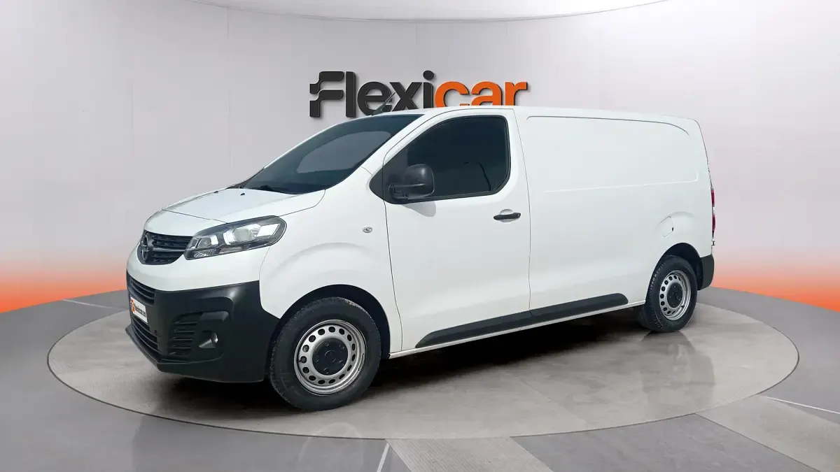Usado Opel Vivaro-e Combi 122 CV (89 kW) 2020 Blanco Monovolumen