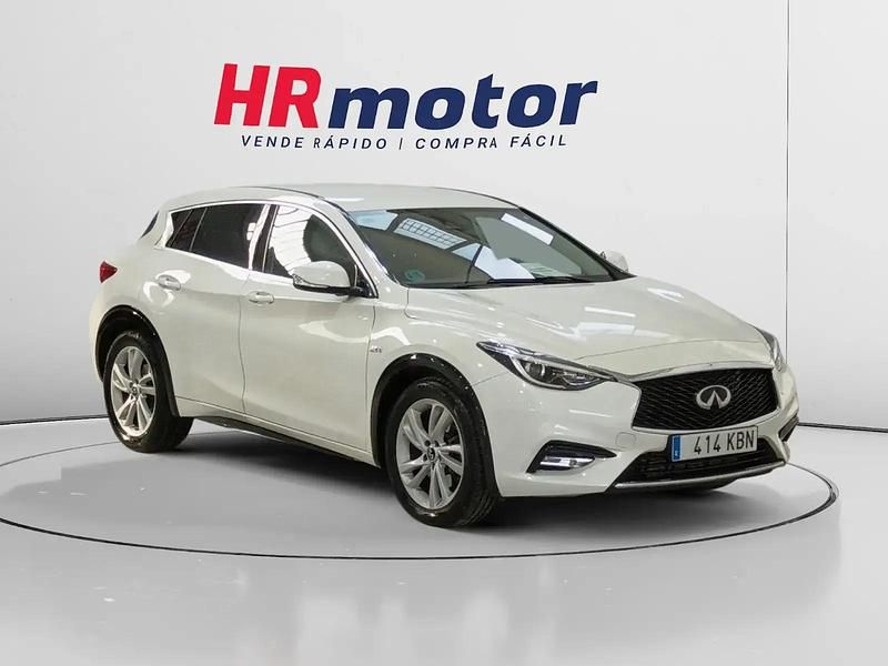 Blanco Usado 2017 Infiniti Q30 Premium Utilitario | 15.590 € (Precio justo) - Imagen 1/4