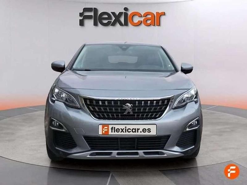 Usado Peugeot 3008 Allure 131 CV (96 kW) 2020 Gris SUV