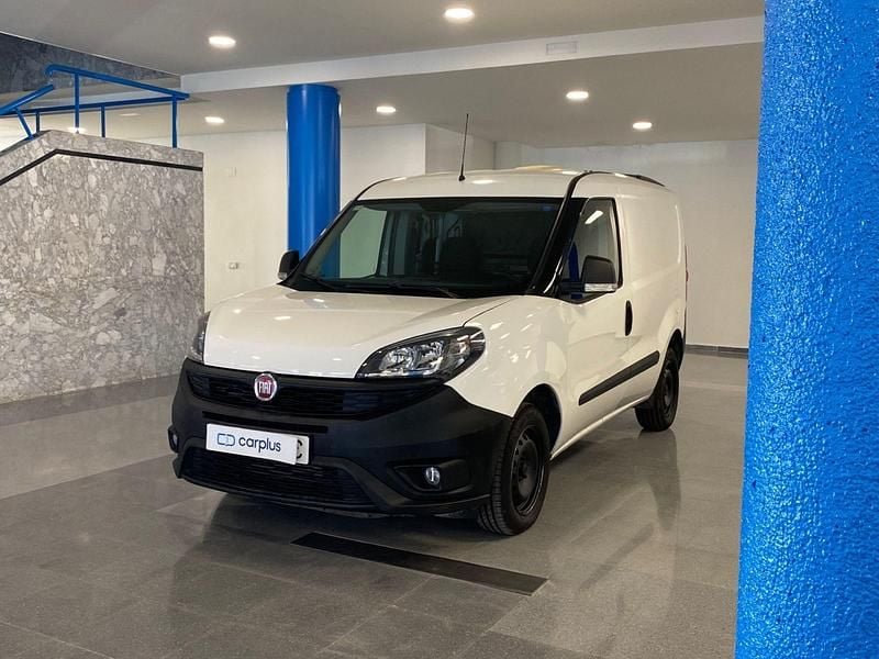 Usado Fiat Doblò 95 CV (69 kW) 2020 Blanco (sólido) Monovolumen