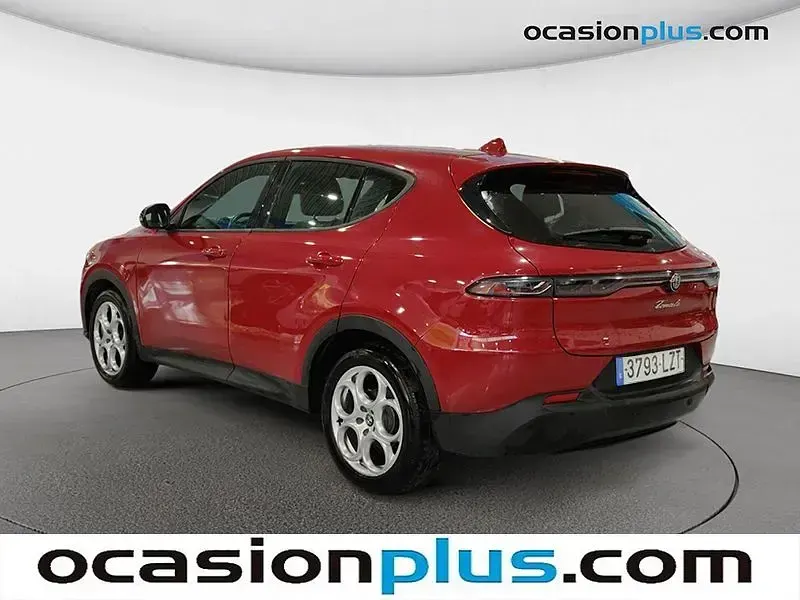 Usado Alfa Romeo Tonale Sprint 130 CV (95 kW) 2022 Rojo SUV
