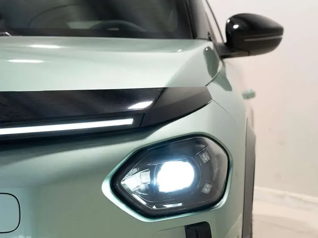 Nuevo Lancia Ypsilon 114 kW (156 CV) 2026 Verde Utilitario