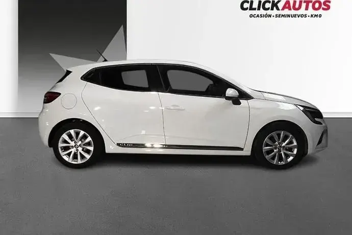 Usado Renault Clio Zen 90 CV (66 kW) 2022 Utilitario