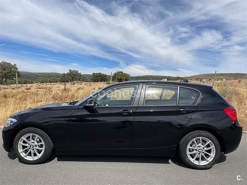 Usado BMW 118 150 CV (110 kW) 2017 Negro Utilitario