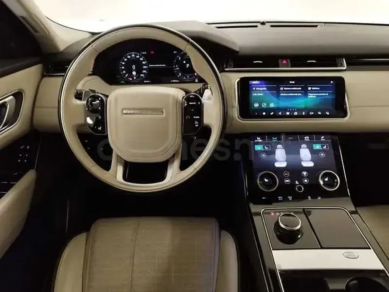 Usado Land Rover Range Rover Velar HSE 240 CV (176 kW) 2018 Negro SUV