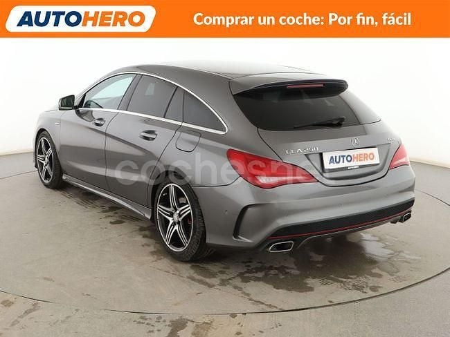Usado Mercedes CLA250 Shooting Brake AMG line 218 CV (160 kW) 2015 Gris Familiar