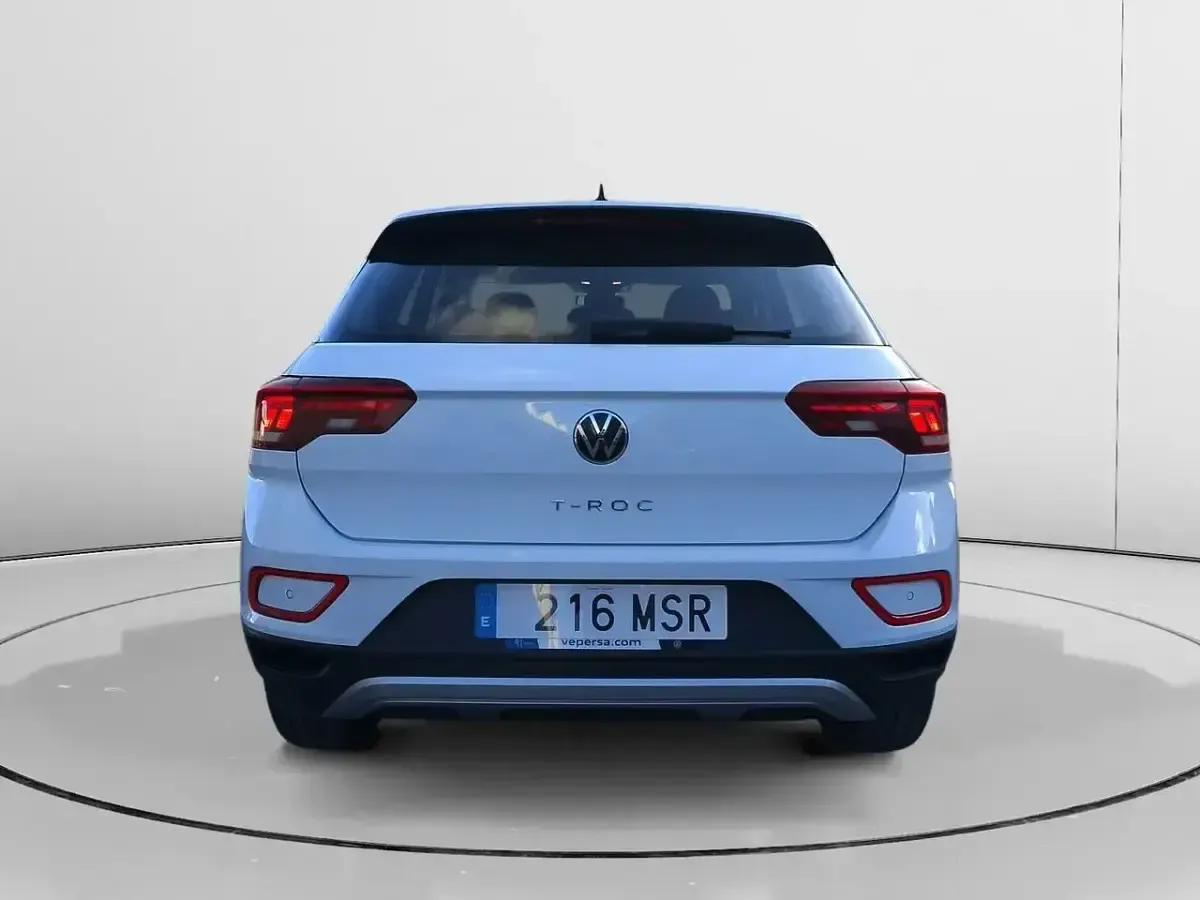 Usado VW T-Roc 116 CV (85 kW) 2024 Blanco SUV