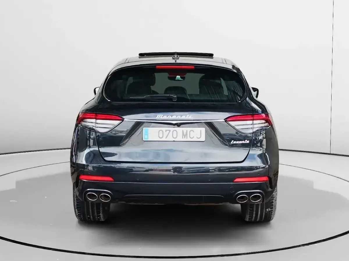 Usado Maserati Levante GT 330 CV (242 kW) 2022 Blanco SUV