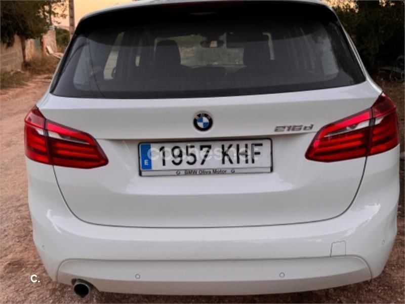 Usado BMW 216 Active Tourer 116 CV (85 kW) 2018 Blanco Monovolumen