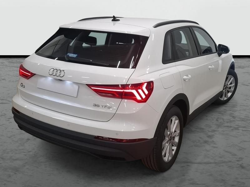 Usado Audi Q3 150 CV (110 kW) 2025 Blanco arkona SUV