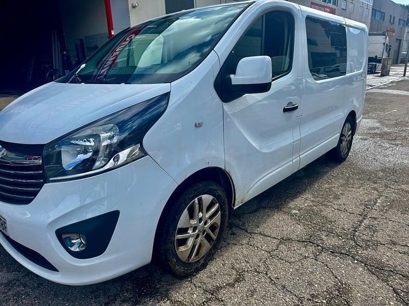 Usado Opel Vivaro 145 CV (106 kW) 2017 Blanco Monovolumen