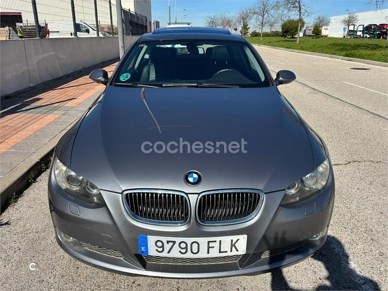 Usado BMW 335 306 CV (225 kW) 2007 Gris / plata Coupe