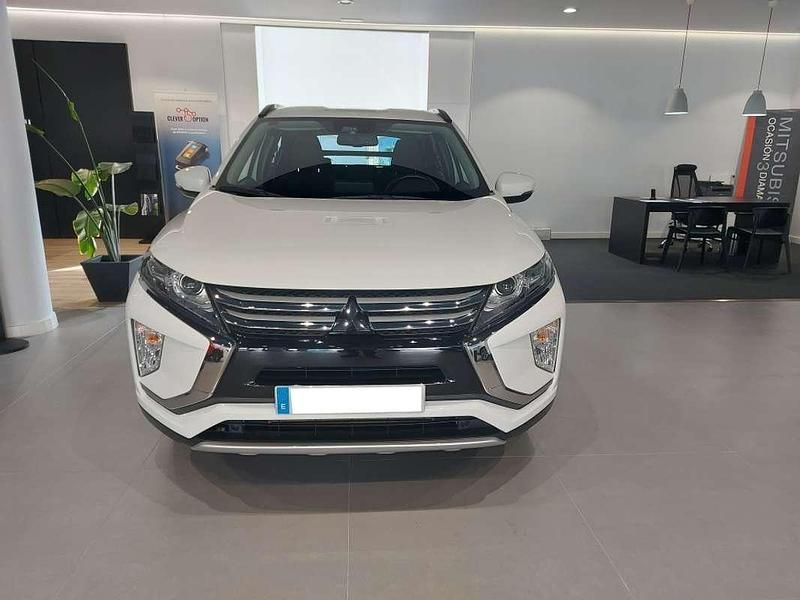 Usado Mitsubishi Eclipse Cross Spirit 163 CV (119 kW) 2019 Blanco SUV