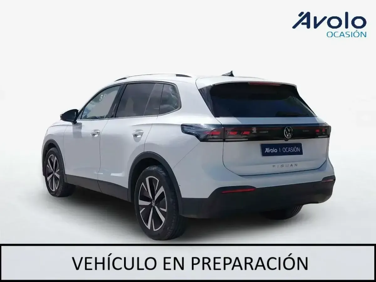 Usado VW Tiguan R-line 150 CV (110 kW) 2025 SUV
