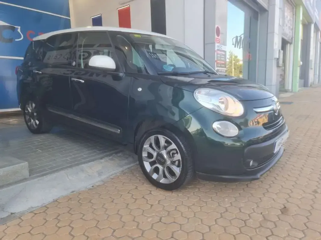 Usado Fiat 500L Living 95 CV (69 kW) 2016 Verde Monovolumen