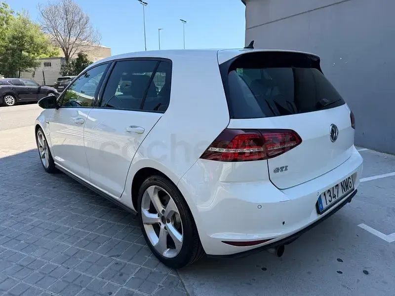 Usado VW Golf VII GTI 220 CV (161 kW) 2015 Blanco Berlina