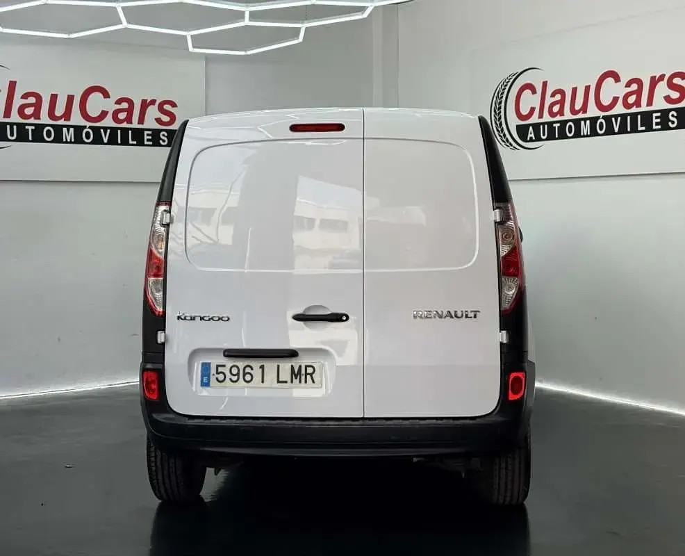 Usado Renault Kangoo 80 CV (58 kW) 2021 Blanco Monovolumen