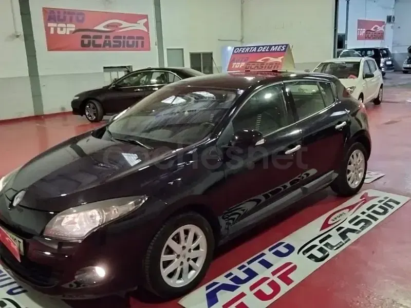 Usado Renault Mégane Dynamique 110 CV (80 kW) 2012 Negro Berlina
