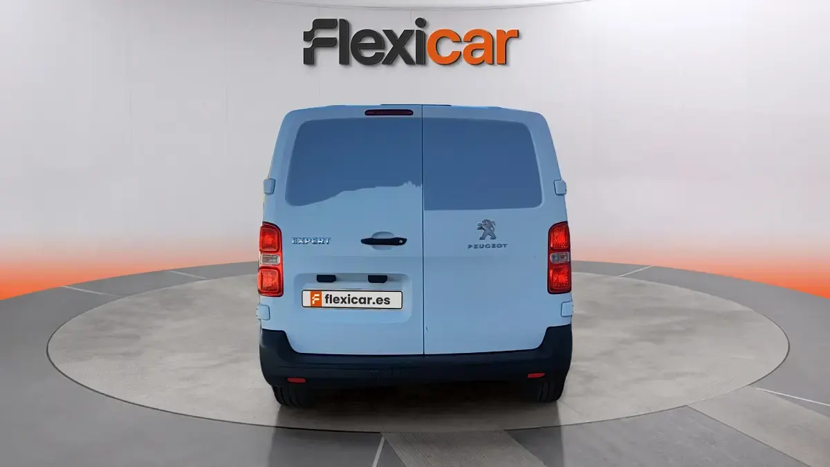 Usado Peugeot Expert 116 CV (85 kW) 2018 Blanco Van