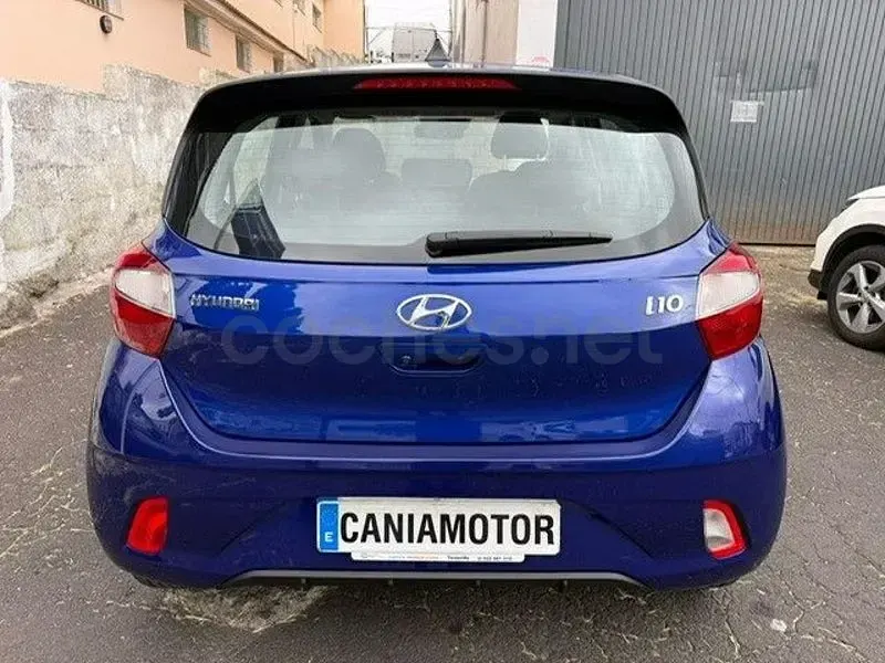 Usado Hyundai i10 67 CV (49 kW) 2021 Azul Utilitario