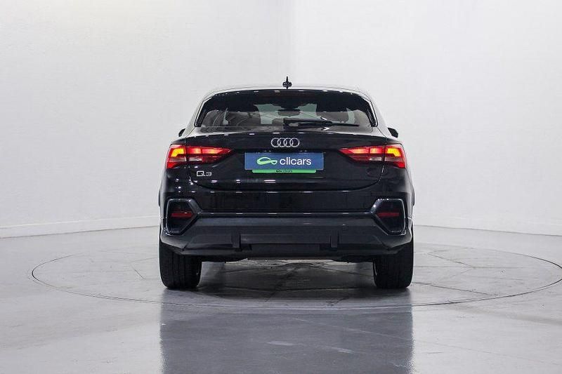 Usado Audi Q3 Sportback 150 CV (110 kW) 2022 Negro SUV