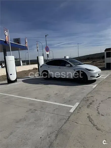 Usado Tesla Model Y RWD 250 kW (340 CV) 2023 Eléctrico SUV