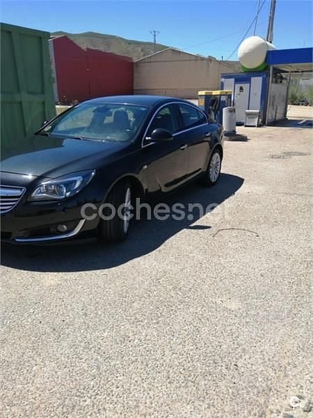 Negro Usado 2014 Opel Insignia Excellence Berlina | 5500 € (Precio justo) - Imagen 1/4