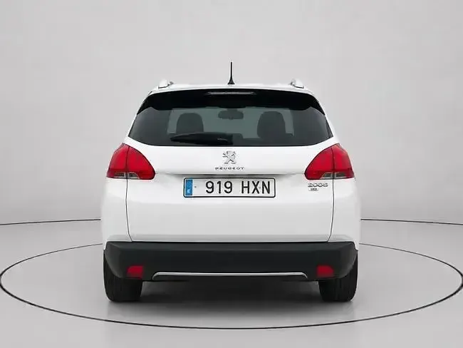 Usado Peugeot 2008 Allure 92 CV (67 kW) 2014 Blanco SUV