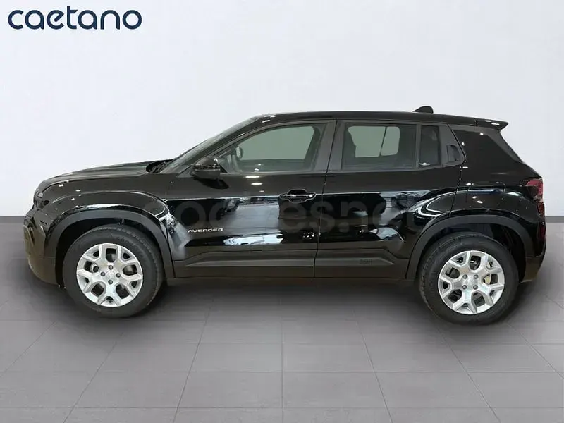 Usado Jeep Avenger Altitude 100 CV (73 kW) 2024 Negro SUV