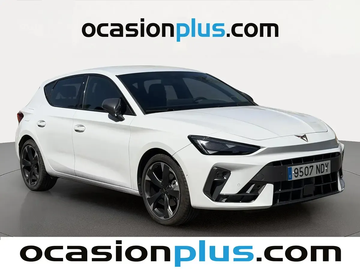 Usado Cupra Leon 150 CV (110 kW) 2025 Blanco Utilitario
