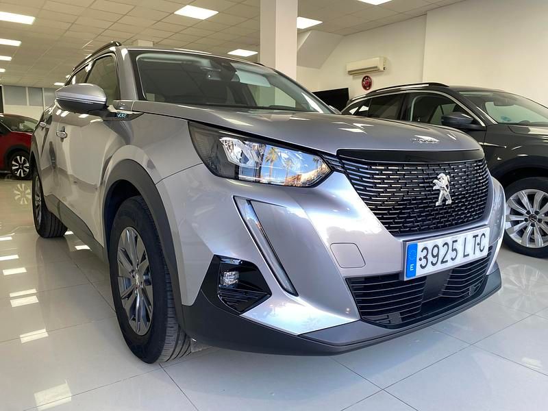 Plata Usado 2021 Peugeot 2008 Style SUV | 17.450 € (Caro) - Imagen 1/3
