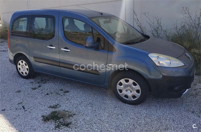 Azul Usado 2009 Peugeot Partner Tepee Premium Monovolumen | 7500 € (Un poco caro) - Imagen 1/4