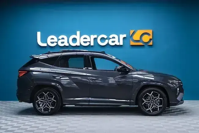 Usado Hyundai Tucson N Line 230 CV (169 kW) 2022 Gris / plata SUV