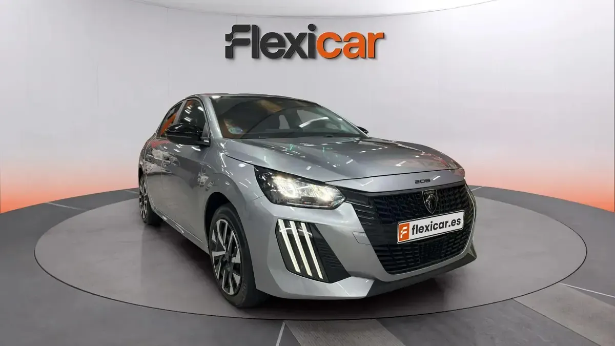 Usado Peugeot 208 Style 110 CV (80 kW) 2025 Utilitario