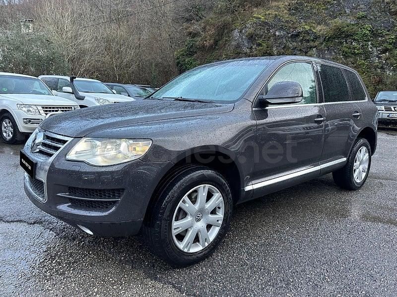 Usado VW Touareg Individual 240 CV (176 kW) 2008 Gris / plata SUV