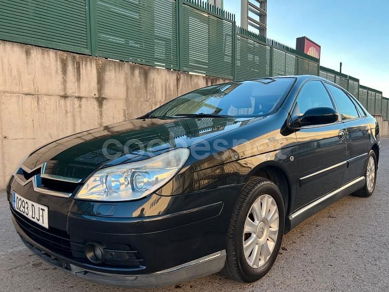 Negro Usado 2005 Citroën C5 VTR Sport Berlina | 4700 € - Imagen 1/4
