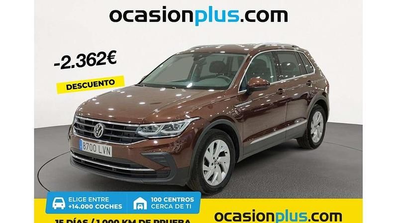 Marrón Usado 2021 VW Tiguan Life SUV | 23.628 € (Buen precio) - Imagen 1/4