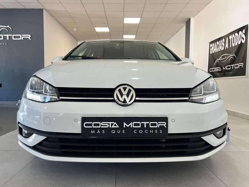 Usado VW Golf VII Edition 116 CV (85 kW) 2021 Blanco Utilitario