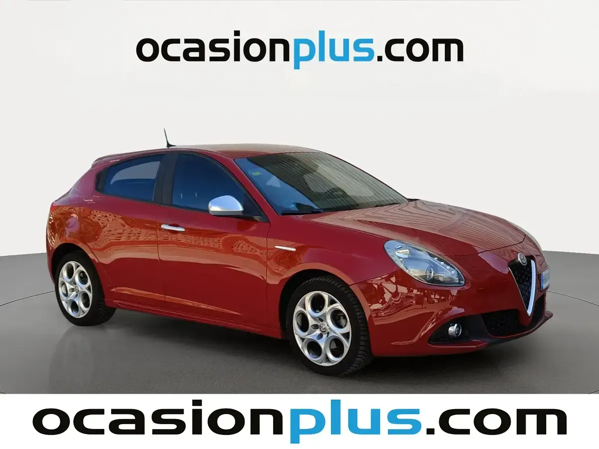 Usado Alfa Romeo Giulietta 120 CV (88 kW) 2018 Rojo Utilitario